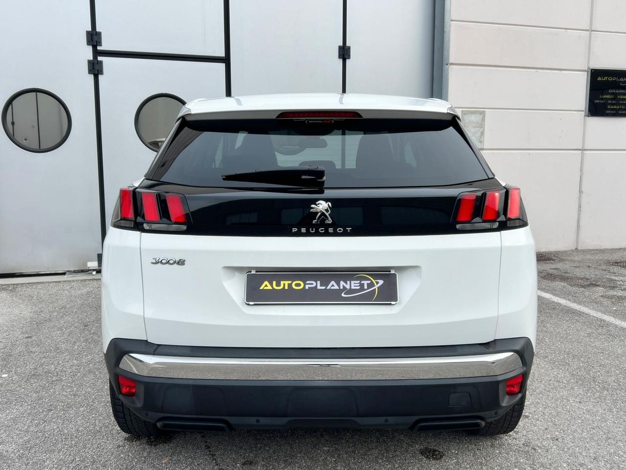 Peugeot 3008 BlueHDi 130 S&S Active