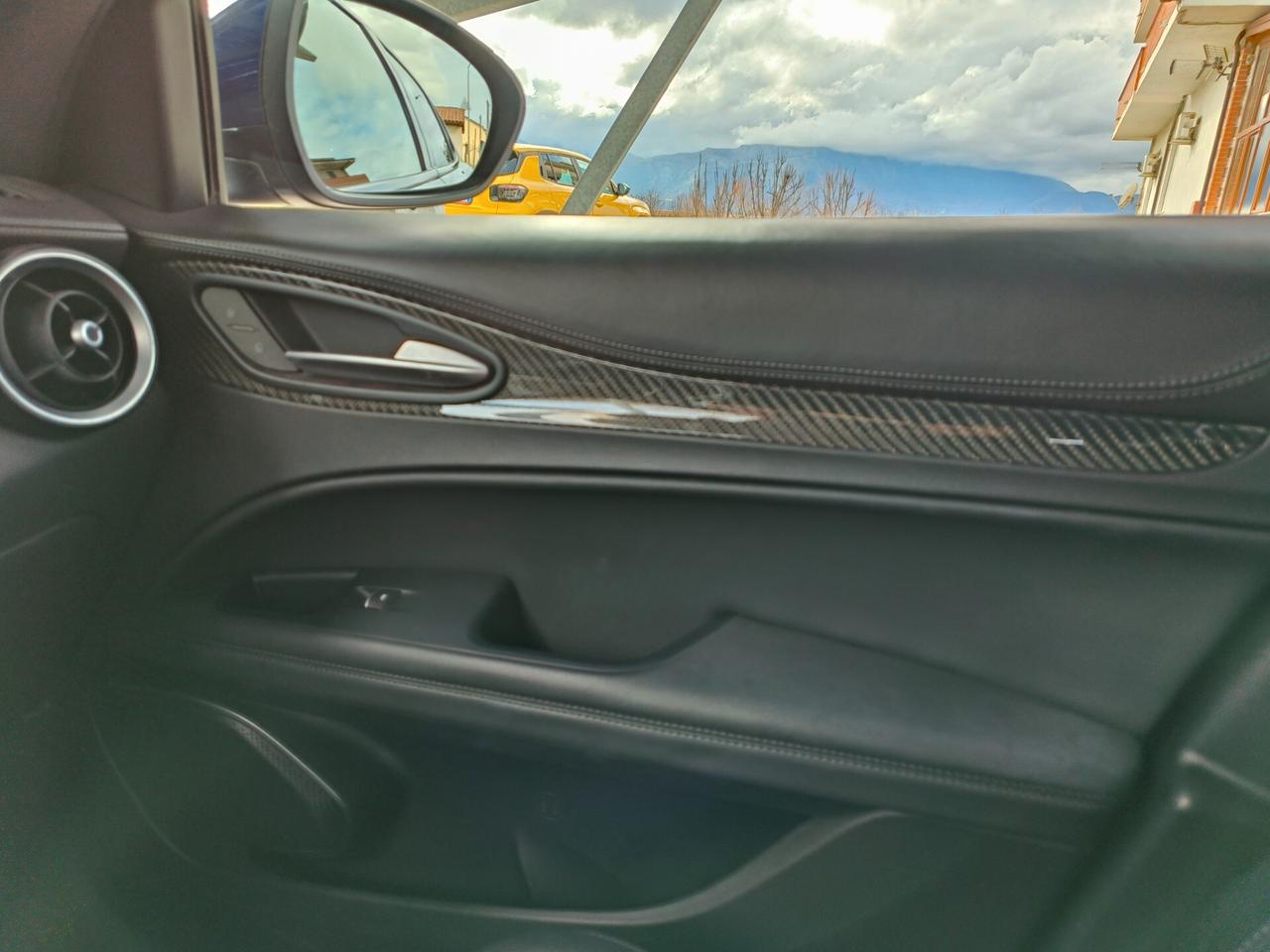 Alfa Romeo Stelvio 2.9 Bi-Turbo V6 510 CV AT8 Quadrifoglio