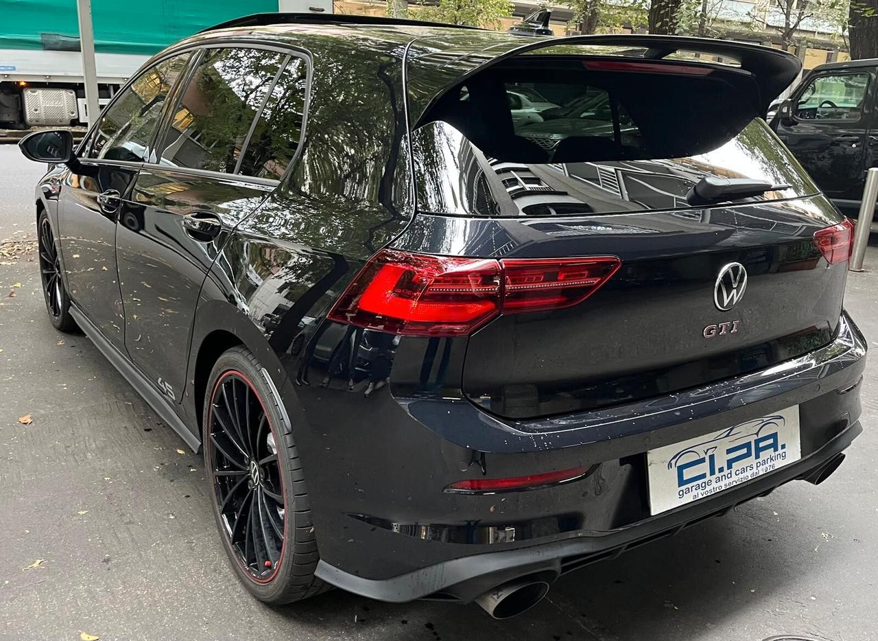 Volkswagen Golf GTI 2.0 TSI CLUB SPORT 45