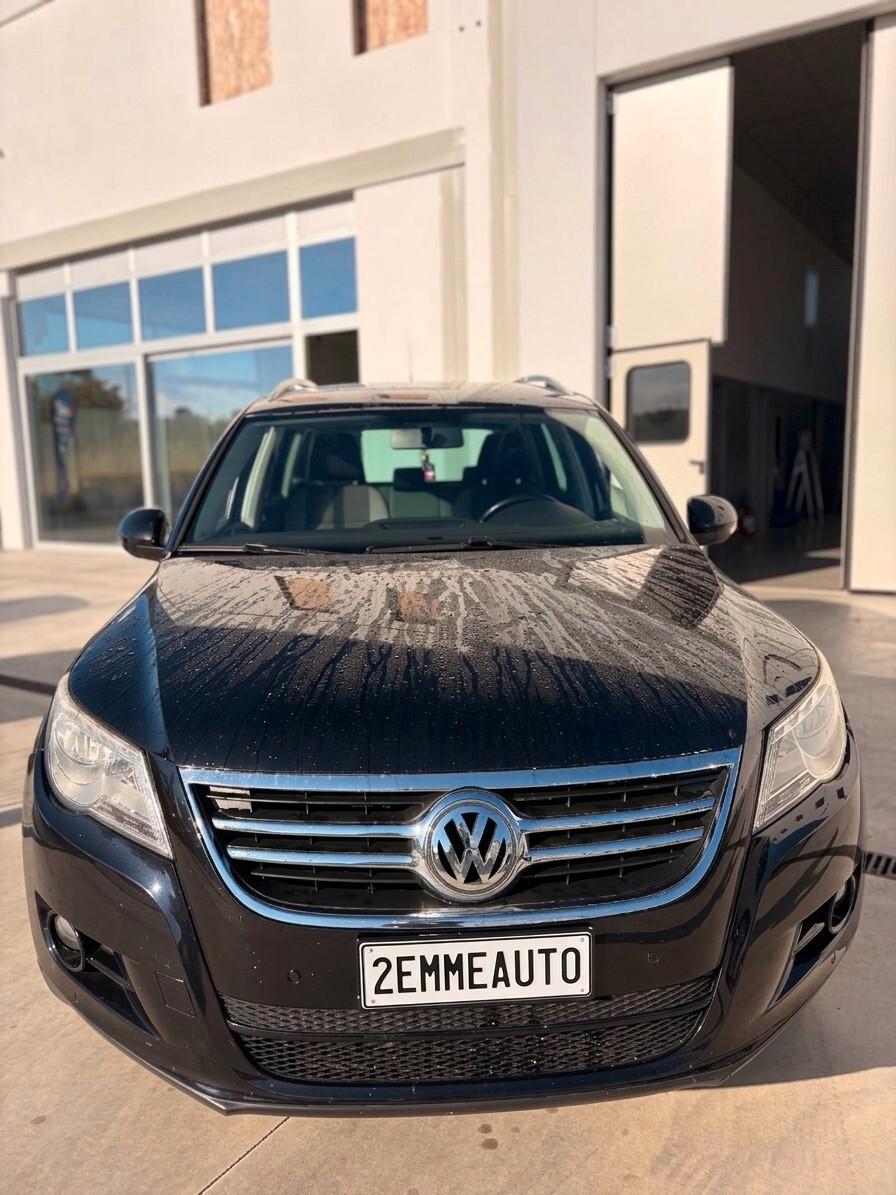 Volkswagen Tiguan 2.0 TDI DPF 4MOTION DSG Sport & Style