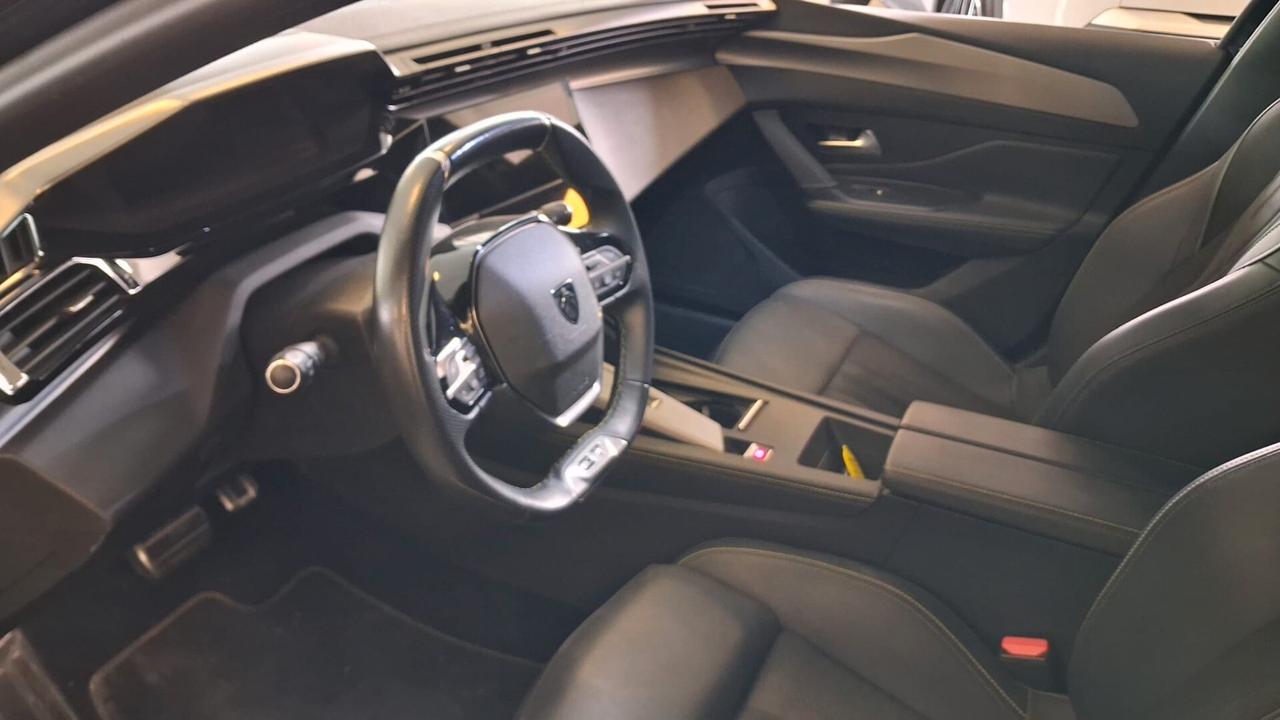 Peugeot 308 Plug-in Hybrid 225 e-EAT8 SW GT