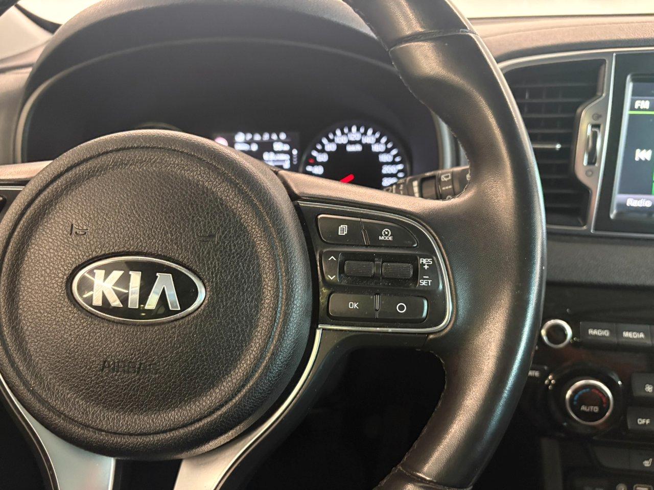 Kia Sportage 2.0 crdi Rebel Techno Pack awd 136cv