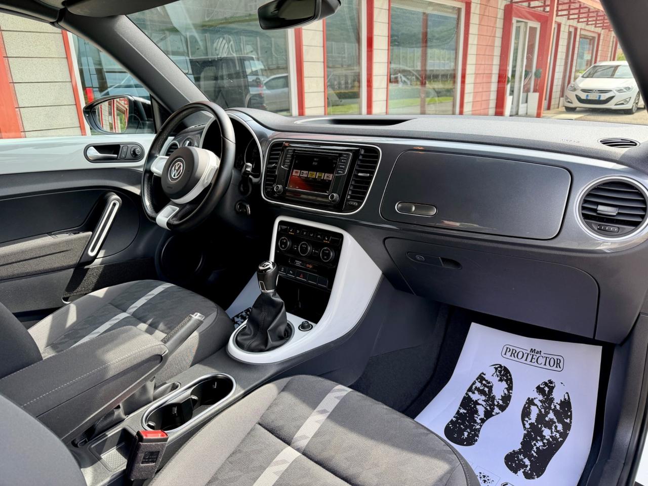 Volkswagen Maggiolino Cabrio 1.2 TSI Design BlueMotion Technology