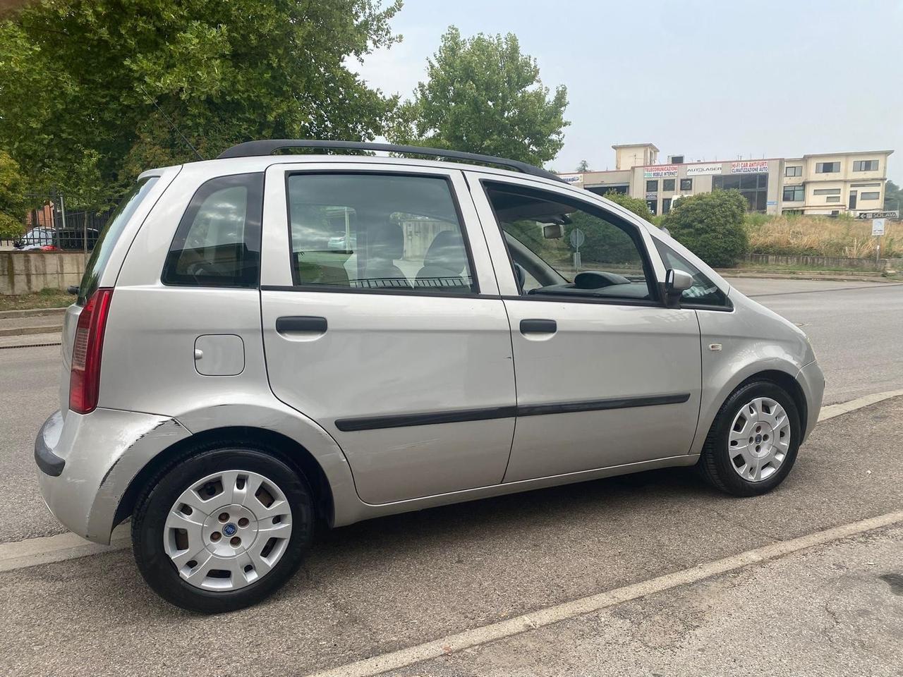 Fiat Idea 1.4 16V Active