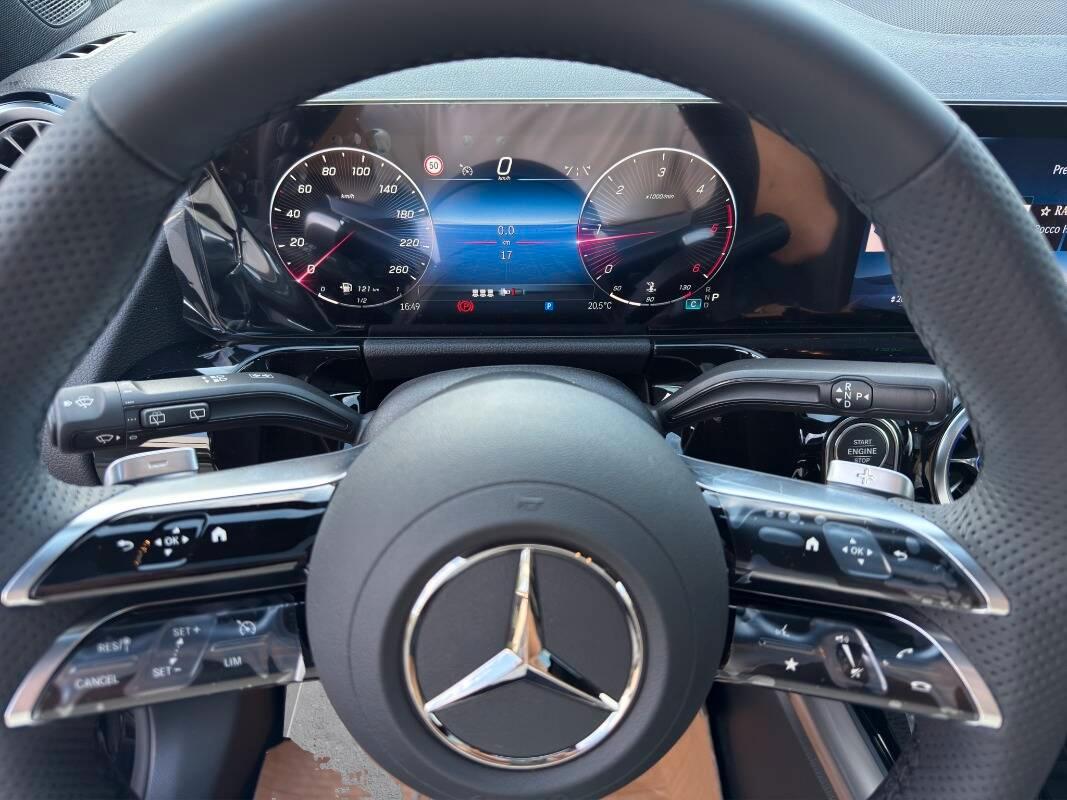 Mercedes Classe GLA 200 d AMG Line Premium auto