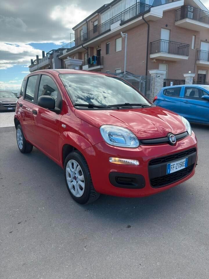 Fiat Panda 0.9 TwinAir Turbo Natural Power Lounge