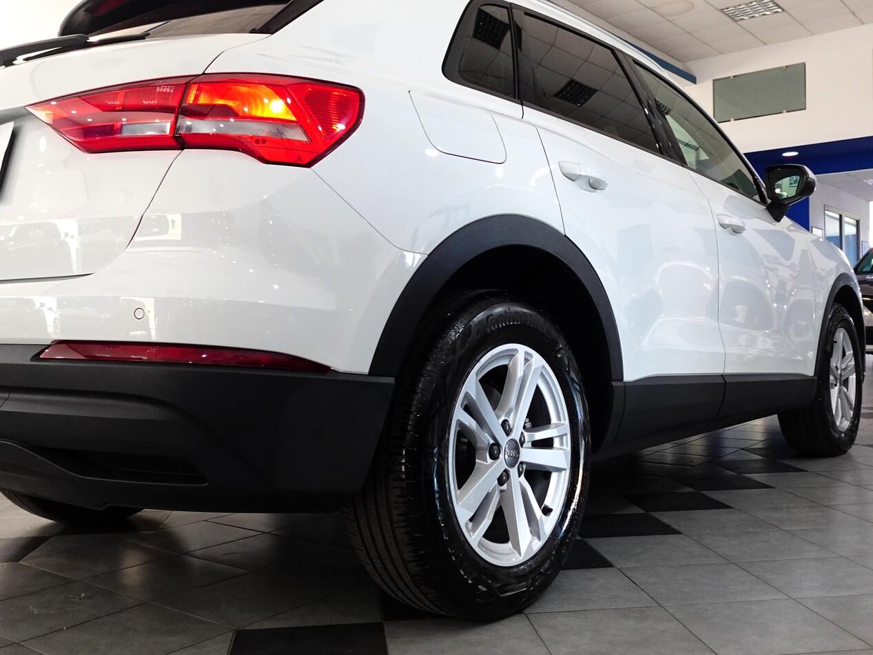 Audi Q3 2.0 TDI 150 CV 35 S TRONIC BSN