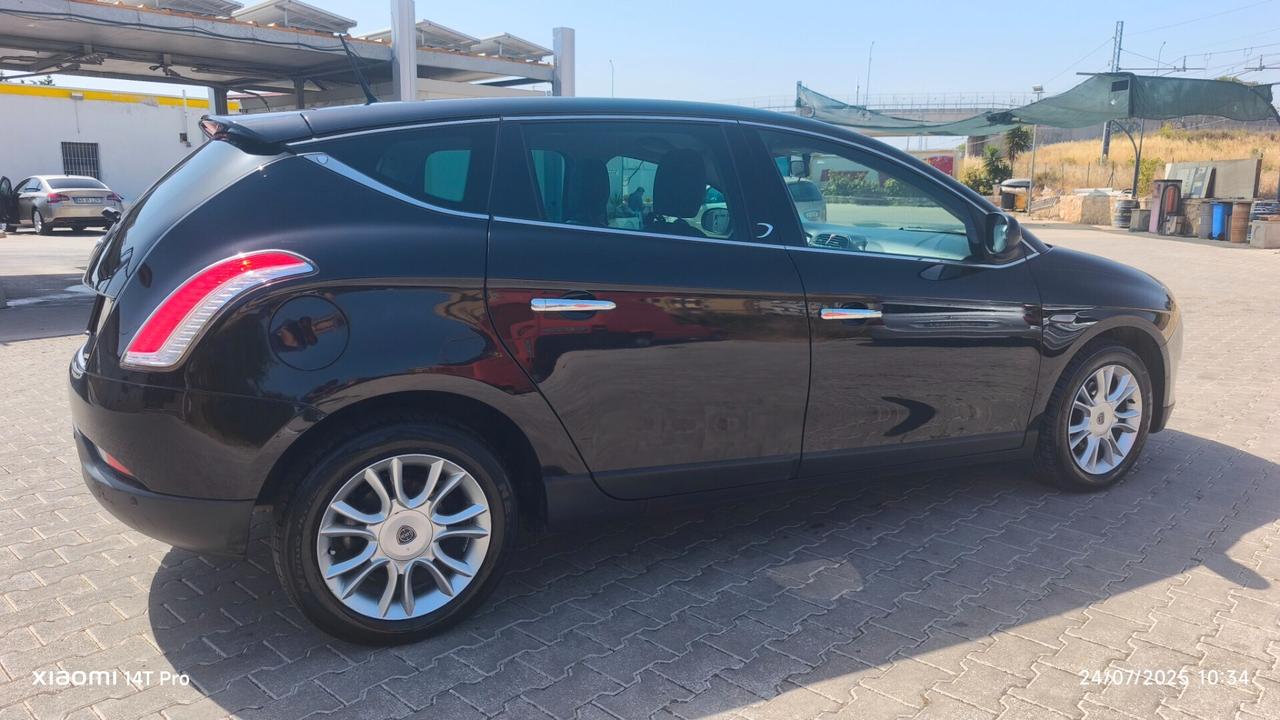 Lancia Delta 1.6 MJT 120CV GOLD 2013