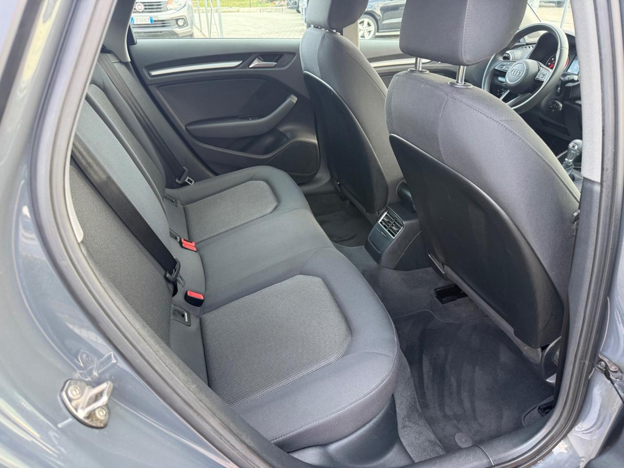 Audi A3 SPB 1.0 TFSI S tronic Sport 44000KM