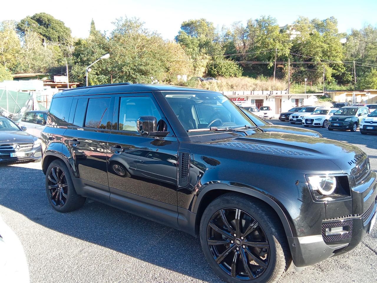 Land Rover Defender 110 2.0 SD4 240CV AWD Auto HSE 7posti cerchi da 22"