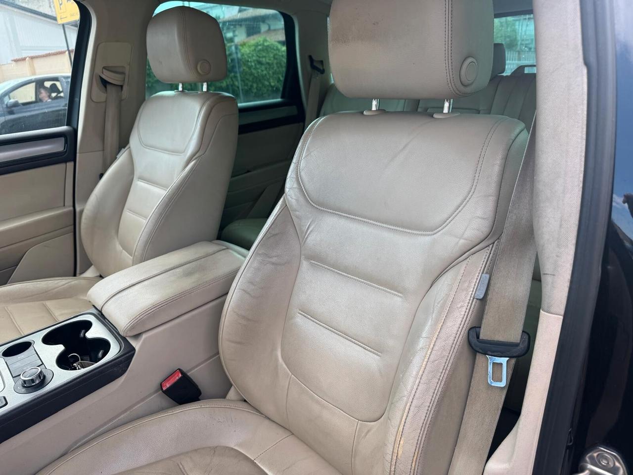 Volkswagen Touareg 3.0 TDI 245 CV tiptronic BlueMotion Techn. Executive
