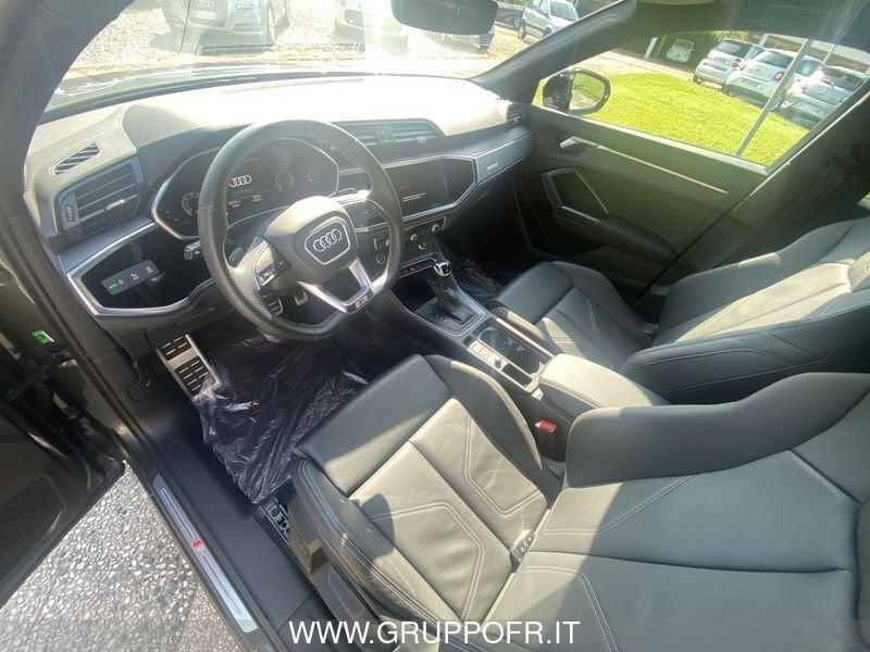 Audi Q3 SPB 35 TDI S tronic Identity Black