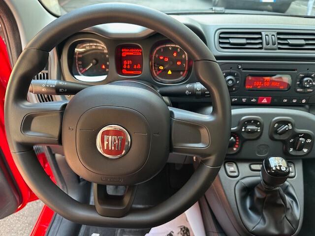 Fiat Panda 1.2 Easy (8.800km Prezzo REALE)
