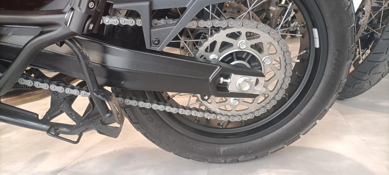Moto Morini X-Cape 700 Ruote a raggi