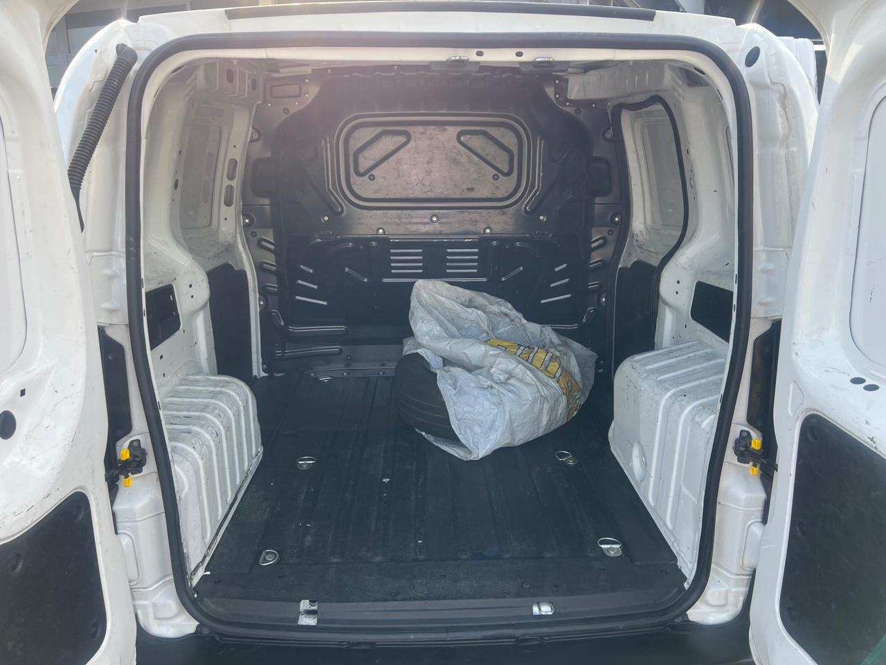 Fiat Fiorino 1.3 MJT 95CV
