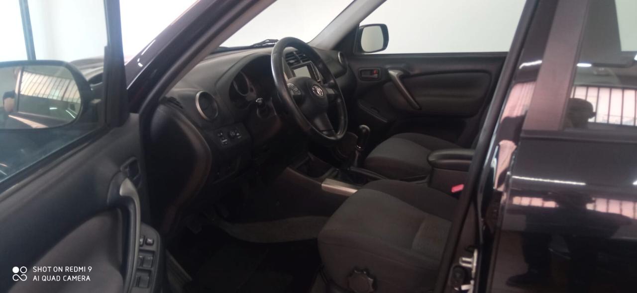 TOYOTA RAV 4 4X4 D4D SOL 116 CV 5 PORTE