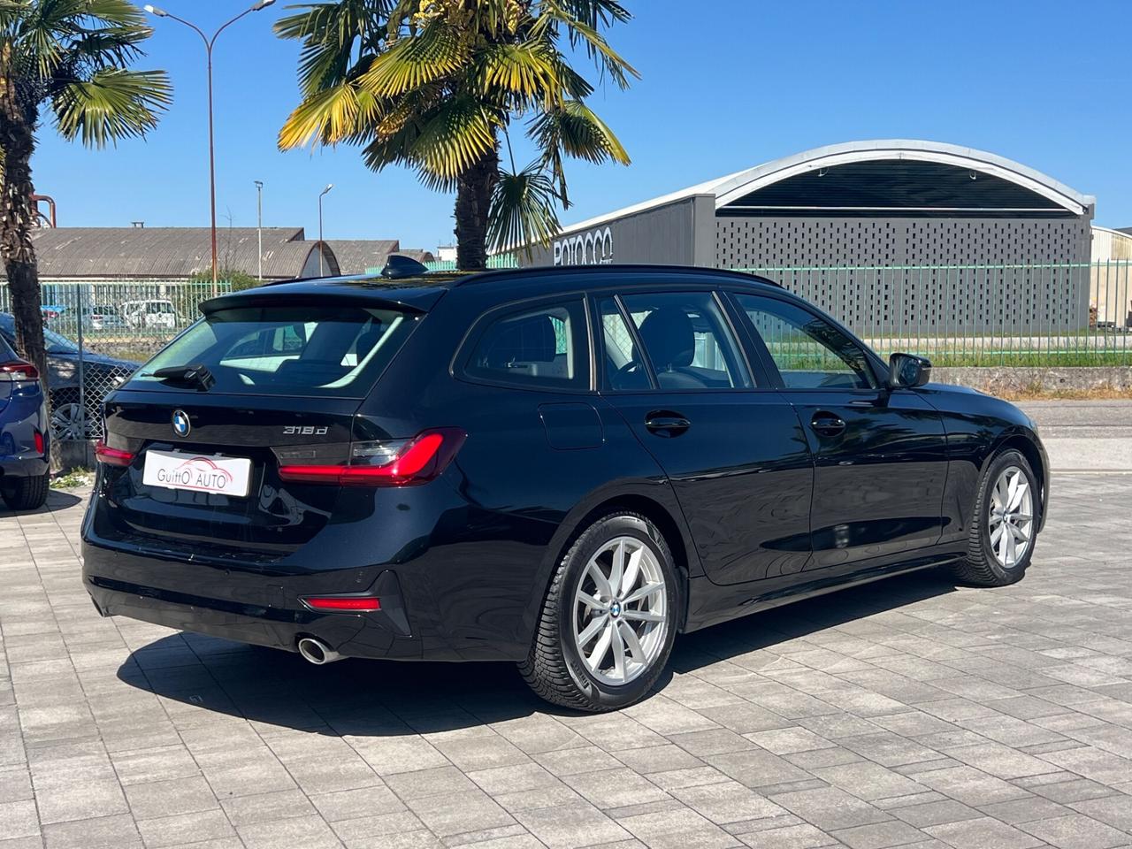 Bmw 318d 48V Touring Business Advantage