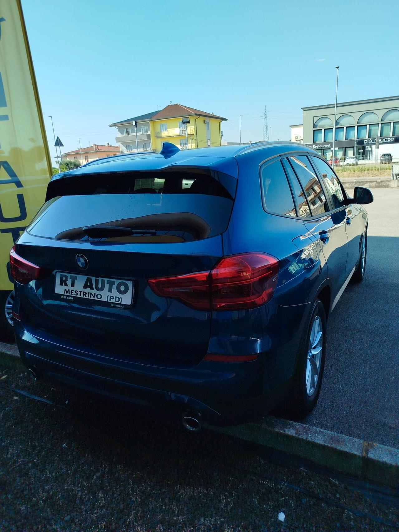 Bmw X3 sDrive18d Business Advantage