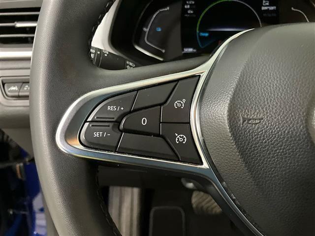 RENAULT Captur 1.6 E-Tech hybrid Zen 145cv auto