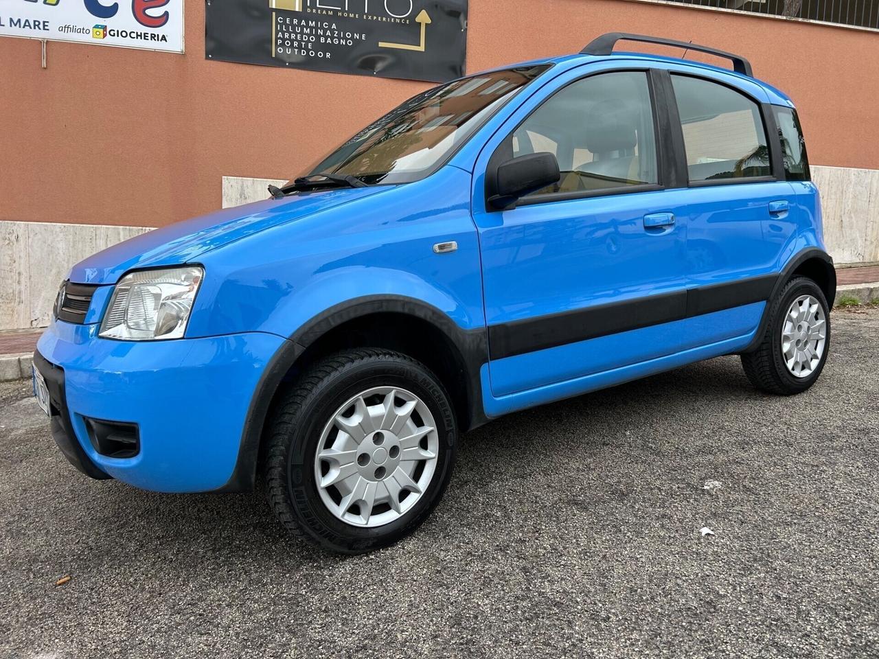 Fiat Panda 1.2 4x4 Climbing solo 133000 km