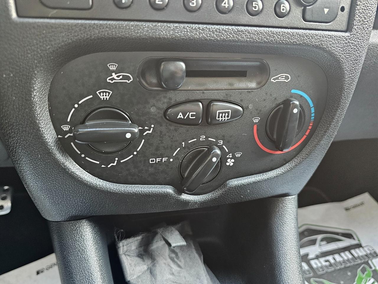 Peugeot 206+ GPL - Neopatentati