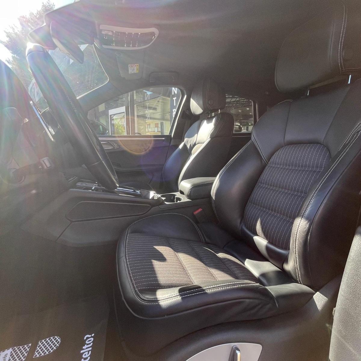 PORSCHE - Macan - 2.0 T