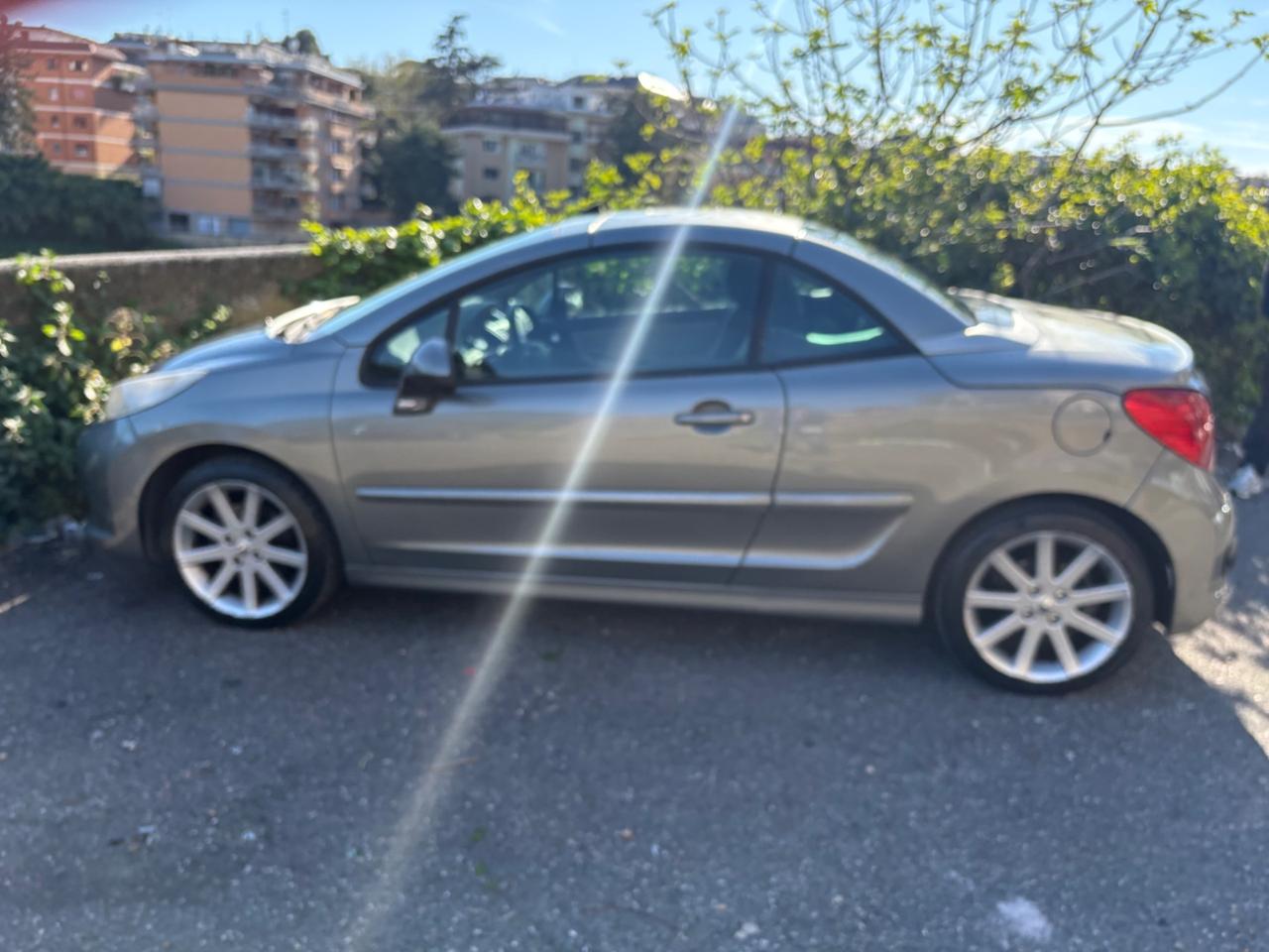Peugeot 207 CABRIO