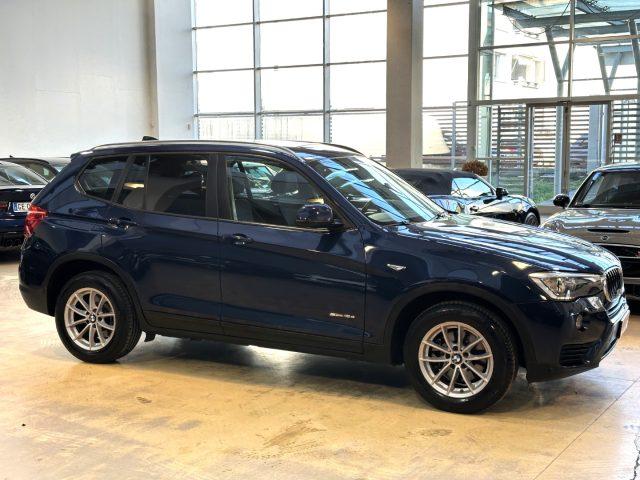 BMW X3 sDrive18d Business Automatica - Navi - Euro 6