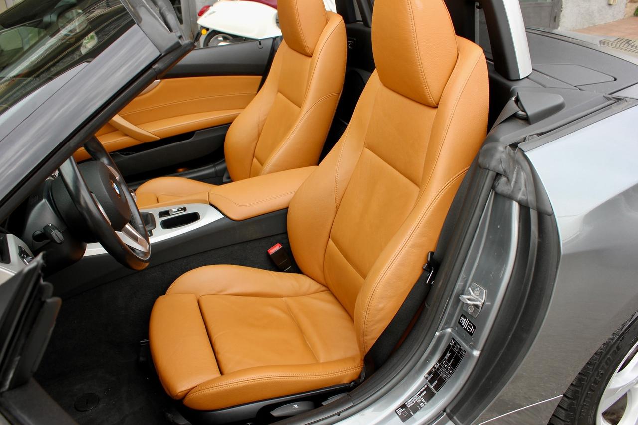 Bmw Z4 sDrive20i FARI BI-XENON SEDILI RISCALDATI