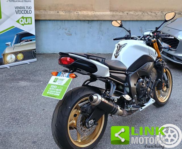 YAMAHA FZ8 FZ8