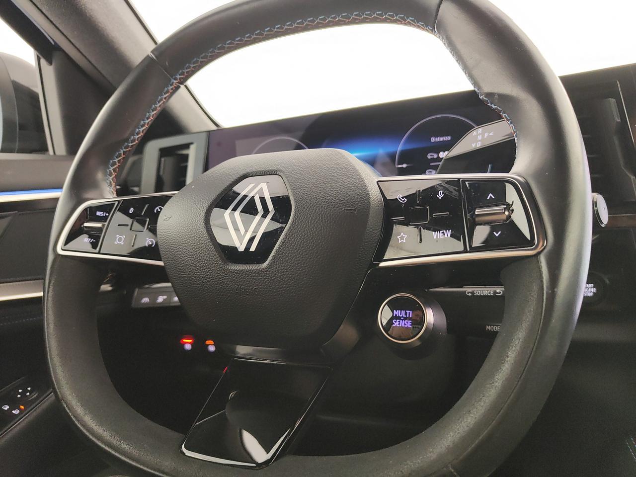 RENAULT Austral 1.2 E-Tech full hybrid Iconic Esprit Alpine 200cv auto