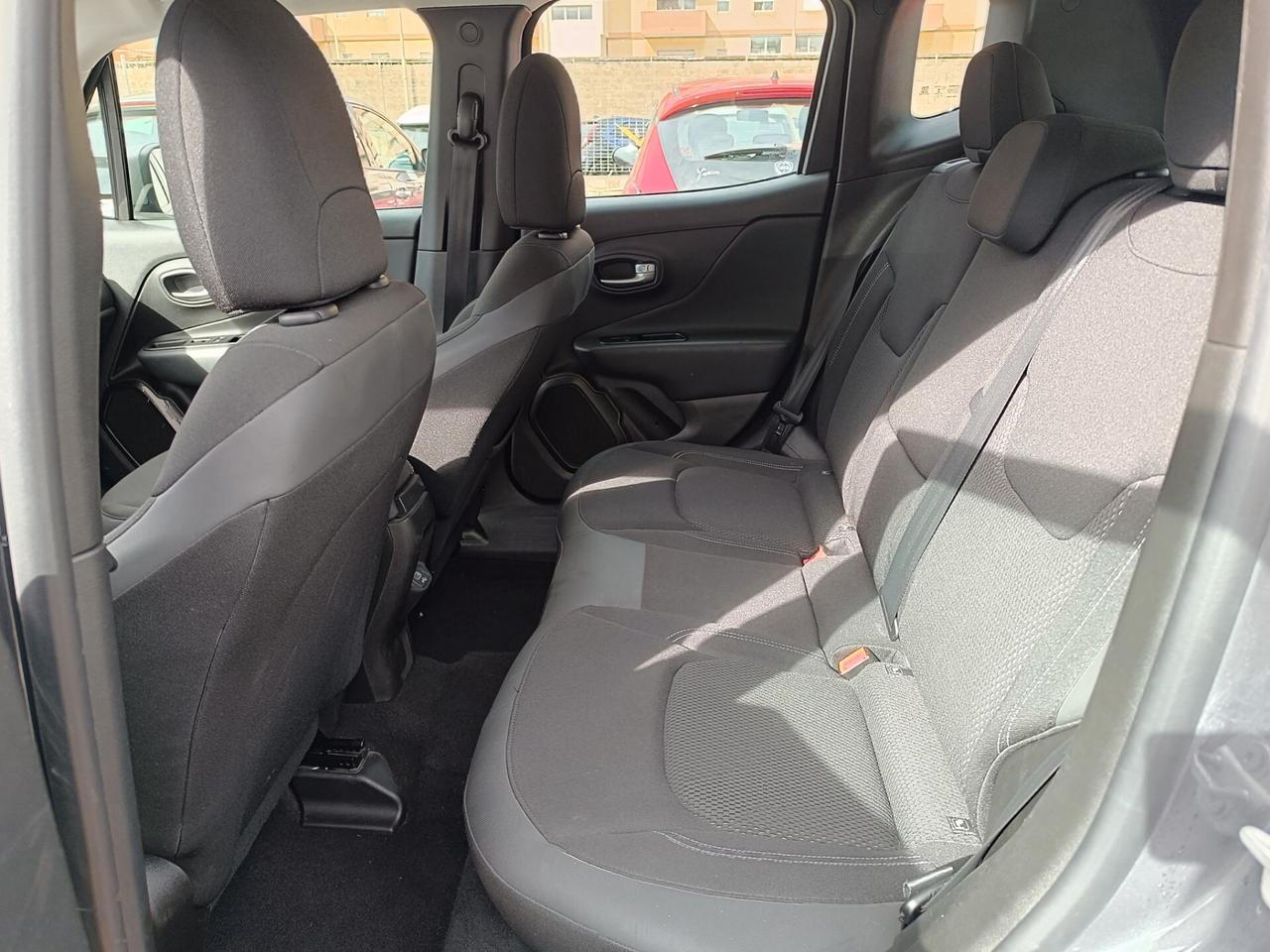 Jeep Renegade 1.3 T4 190CV PHEV 4xe AT6 Business Plus