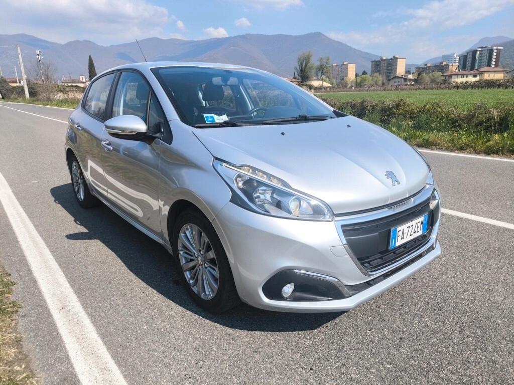 PEUGEOT 208 1,2 BENZ- KM 70000-UNIPROPRIETARIO-EURO 6