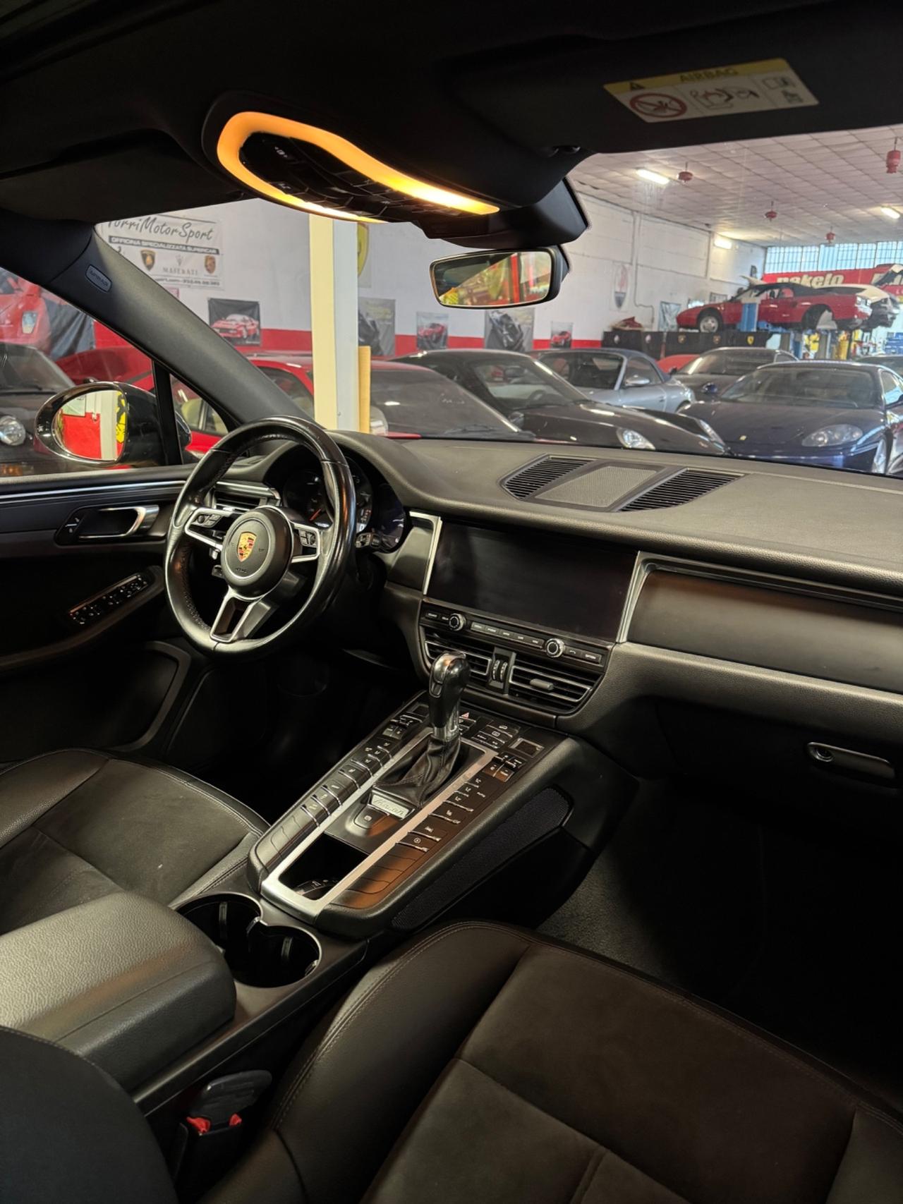 Porsche Macan 2.0T “Pari al nuovo” PERMUTE