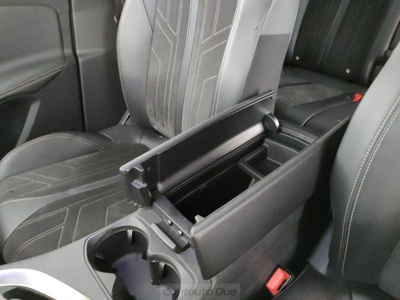 Peugeot 3008 3008 BlueHDi 130 S&S EAT8 GT PACK