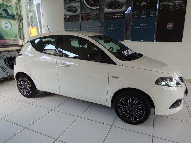 LANCIA Ypsilon 1.0 FireFly 5 porte S&S Hybrid Ecochic Gold