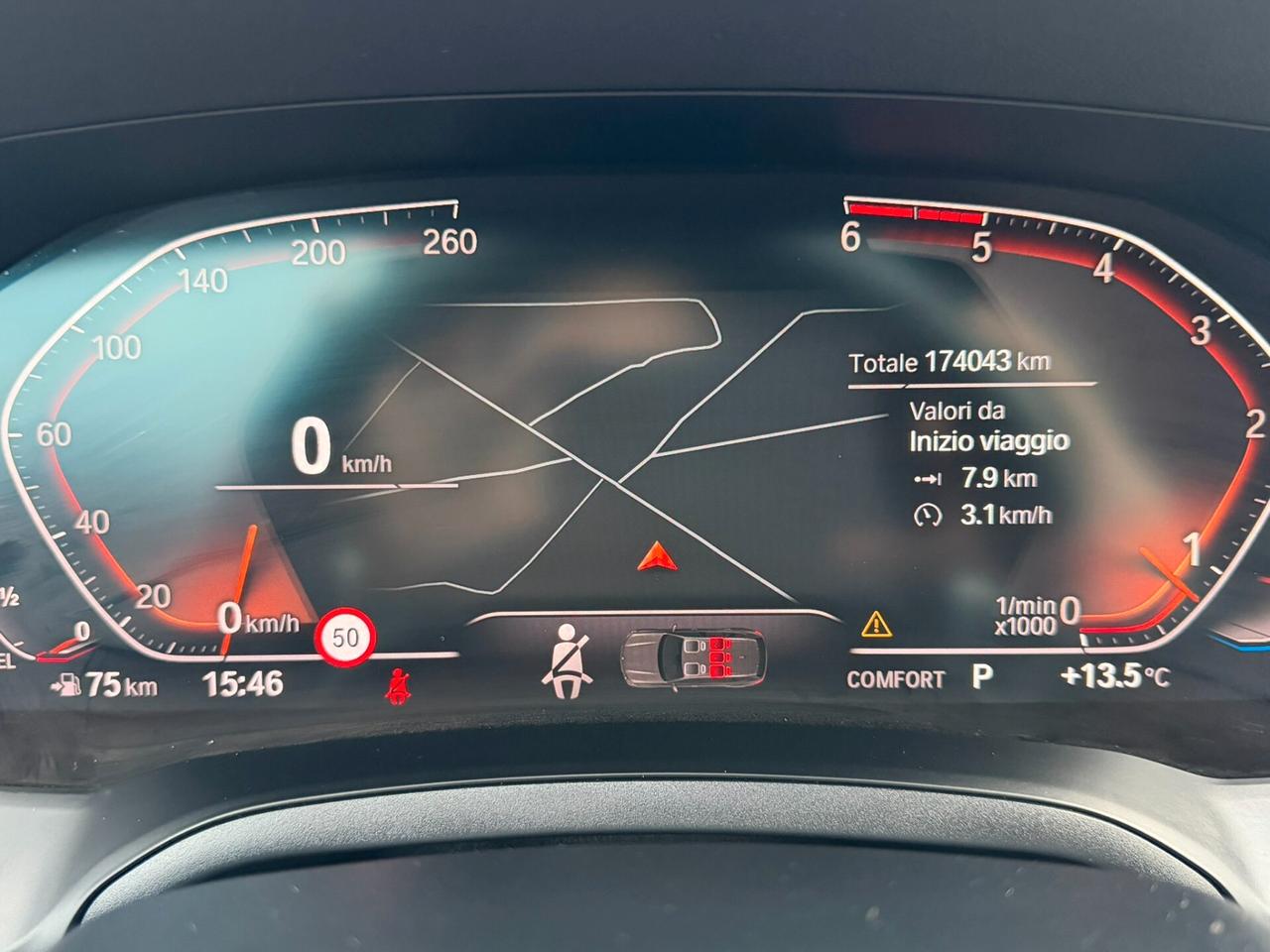 Bmw 320d xDrive Touring Luxury AUT - FULL OPTIONAL!