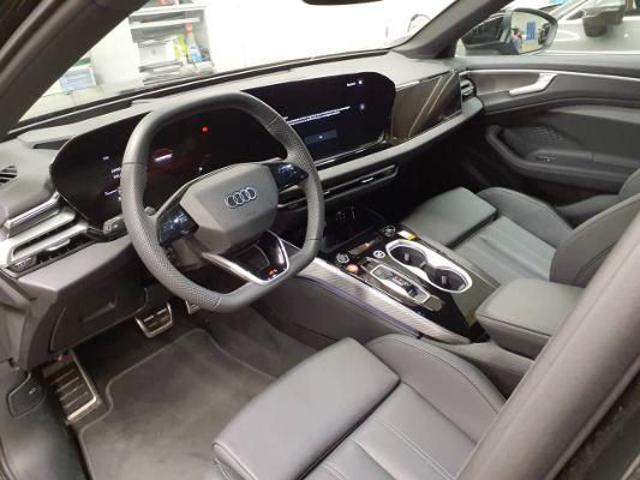 AUDI A6 TDI 150 kW S tronic quattro S line edition.