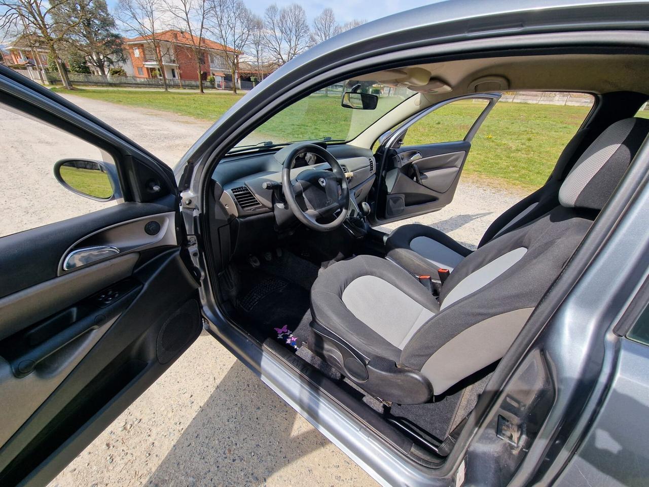 Lancia Ypsilon 1.2 60cv motore Fire motore con solo 45mila km i