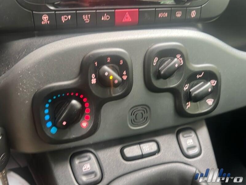 FIAT Panda 1.0 70cv S&S Hybrid E6d-T CityCross