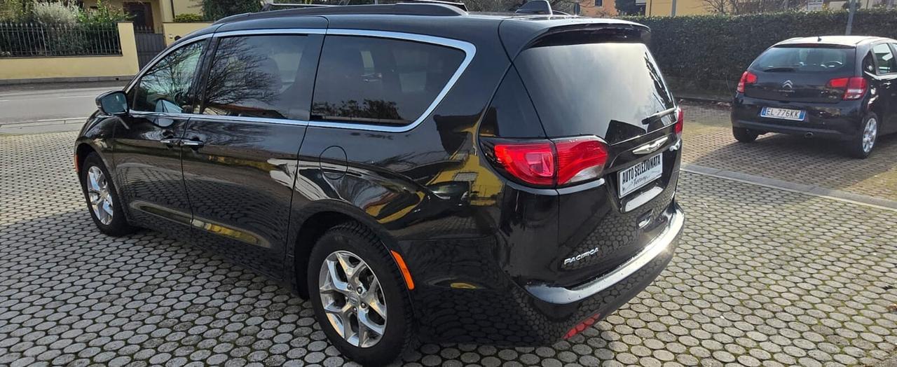 Chrysler Pacifica 3.6 Limited automatica