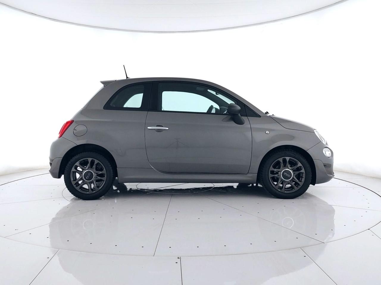 FIAT 500 1.0 hybrid Connect 70cv NEOPATENTATI+BLUETOOTH