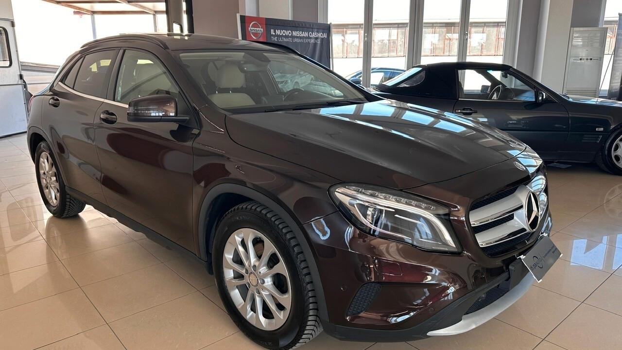 Mercedes-benz GLA 200