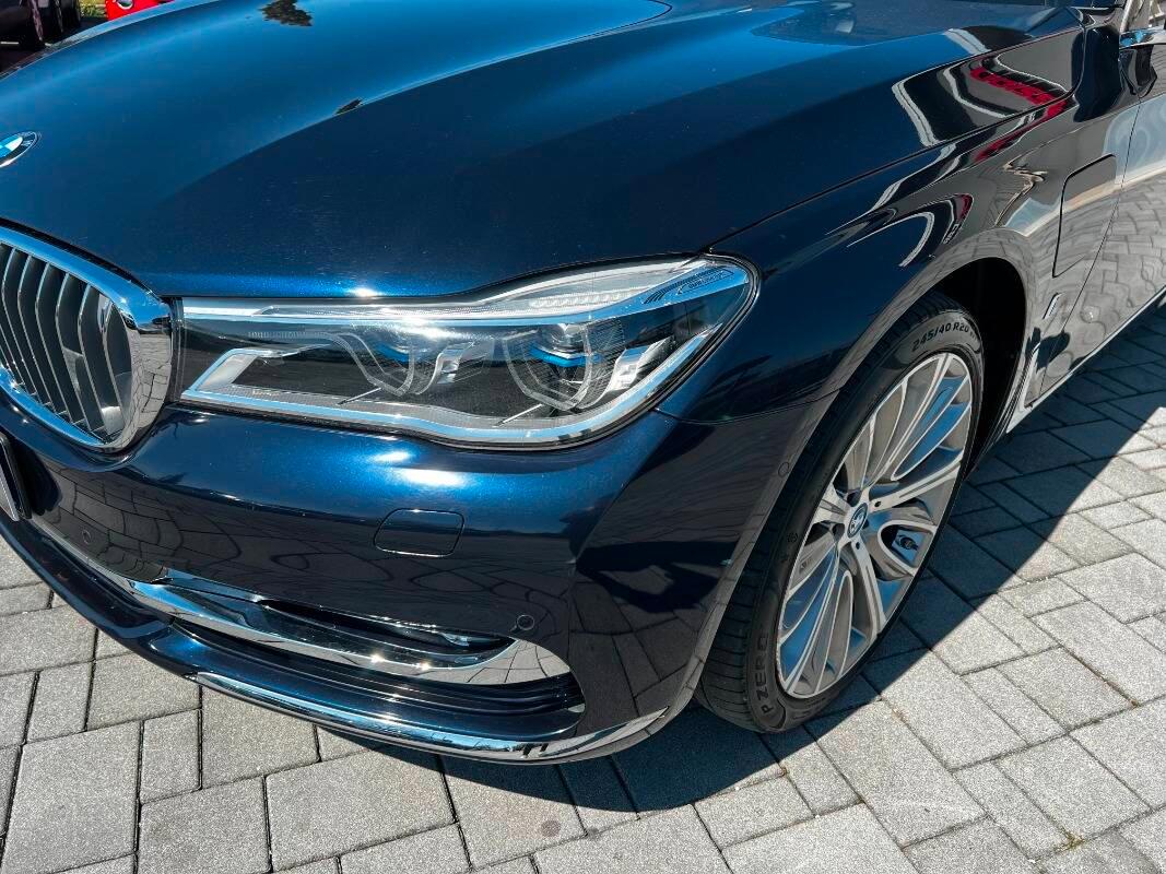 BMW Serie 7 740e Eccelsa auto