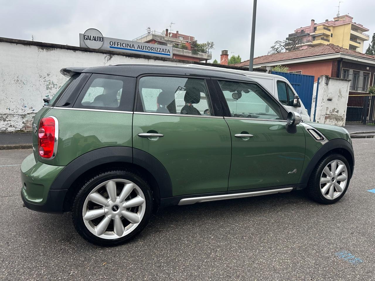 Mini Cooper SD Countryman 2.0 ALL4 - FULL OPTIONAL