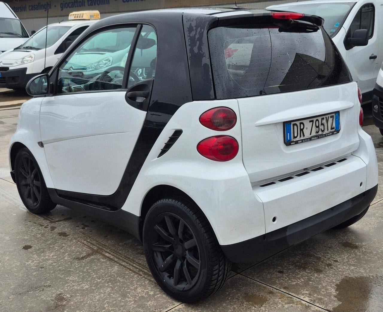Smart ForTwo 1000 52 kW coupé passion