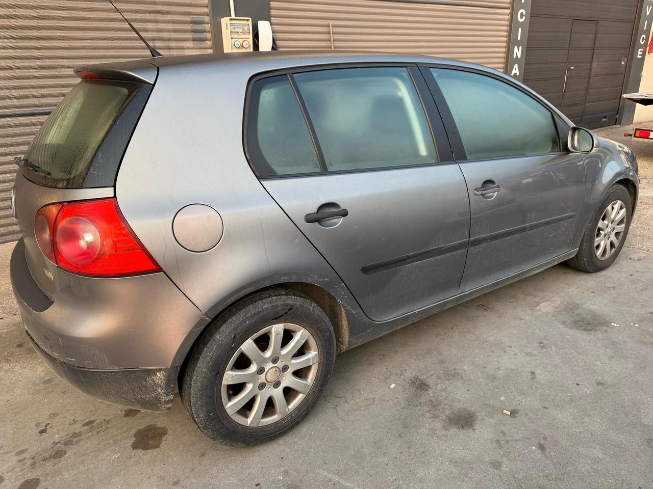 Volkswagen Golf 1.9 TDI 105cv 5p. Sportline