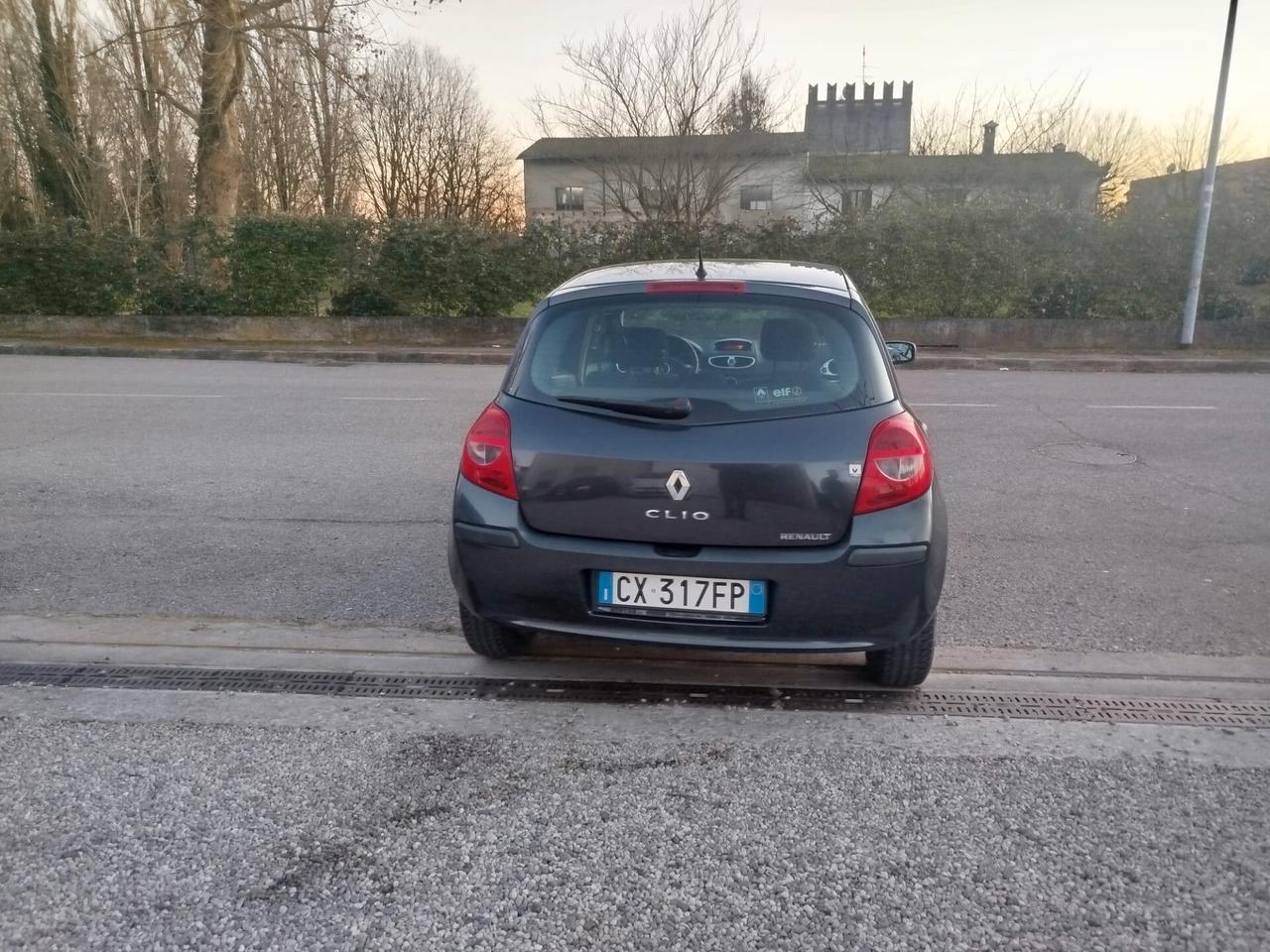 Renault Clio 1.2 75CV 5 porte Live
