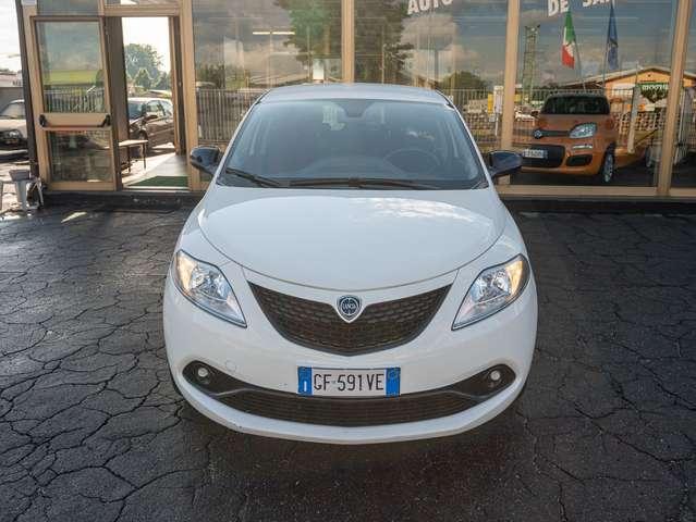 Lancia Ypsilon Ypsilon 1.0 firefly hybrid Maryne