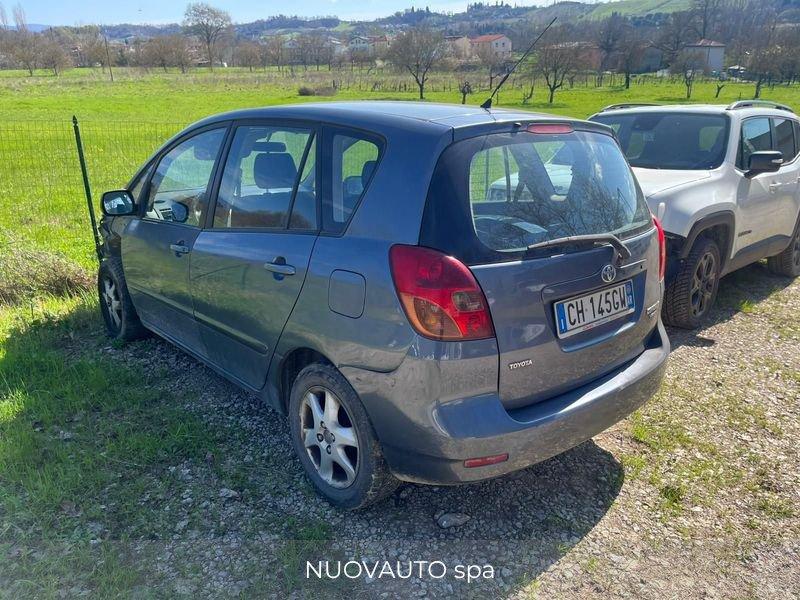 Toyota Corolla Corolla Verso 1.6 vvt-i INCIDENTATA